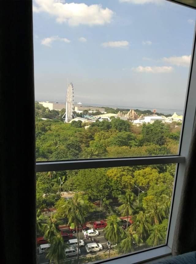 De Luxe, Standard And Studio Suites -The Breeze Residences-Close To Airport,Mall Of Asia, Us Embassy Manila Zewnętrze zdjęcie