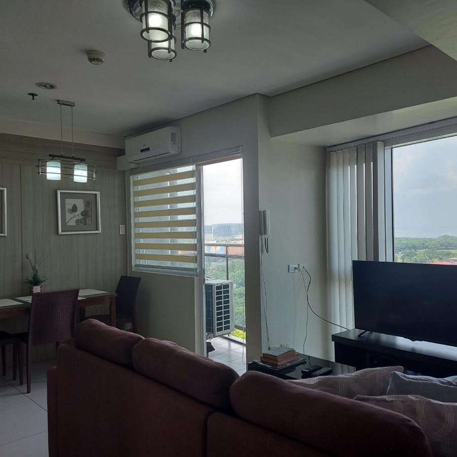 De Luxe, Standard And Studio Suites -The Breeze Residences-Close To Airport,Mall Of Asia, Us Embassy Manila Zewnętrze zdjęcie