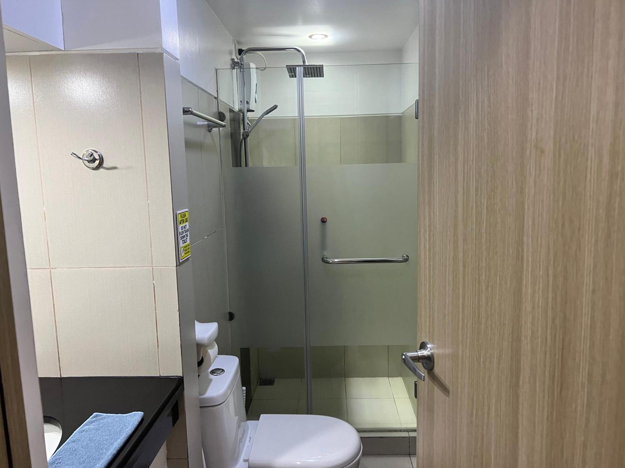 De Luxe, Standard And Studio Suites -The Breeze Residences-Close To Airport,Mall Of Asia, Us Embassy Manila Zewnętrze zdjęcie