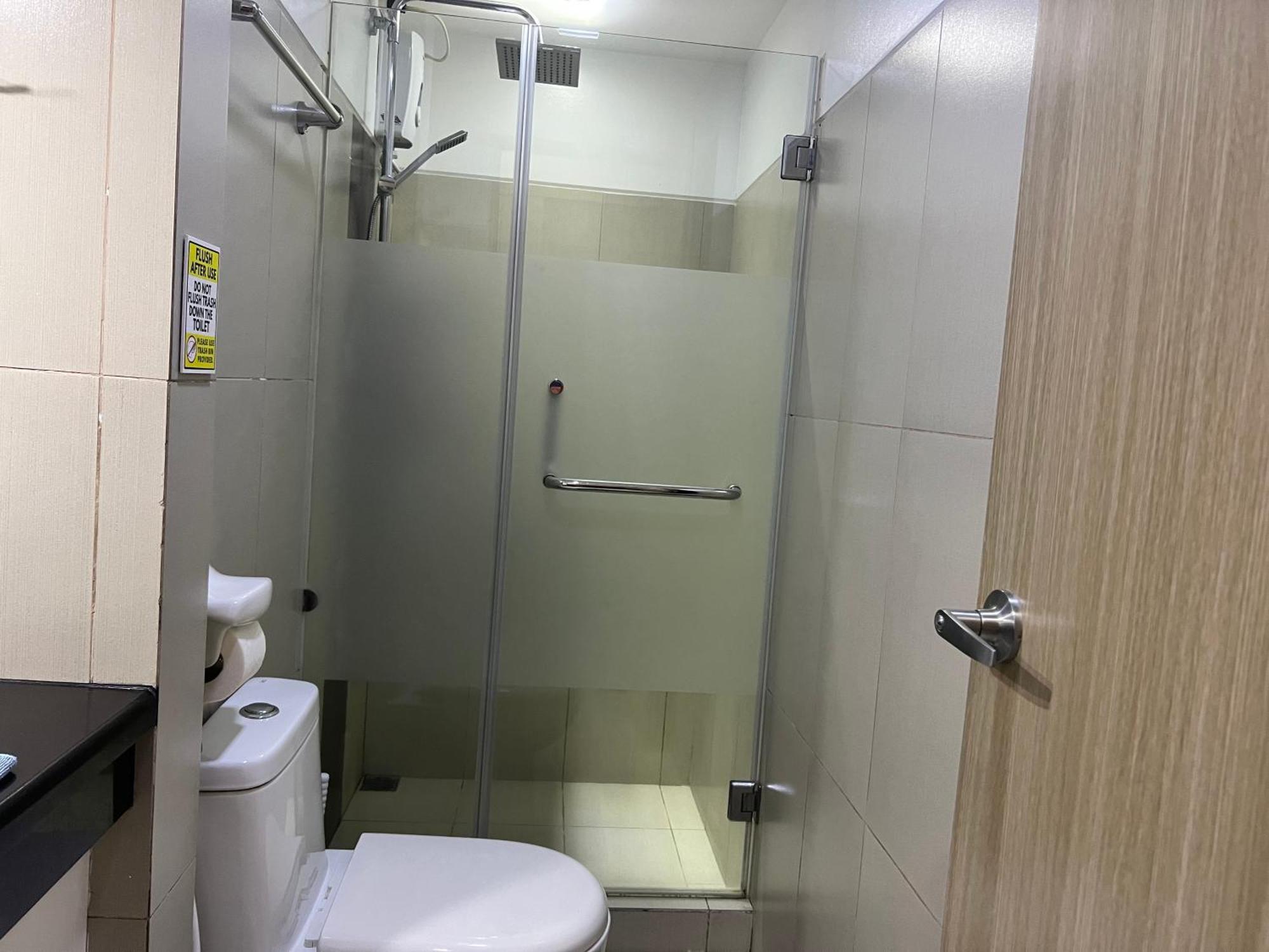 De Luxe, Standard And Studio Suites -The Breeze Residences-Close To Airport,Mall Of Asia, Us Embassy Manila Zewnętrze zdjęcie