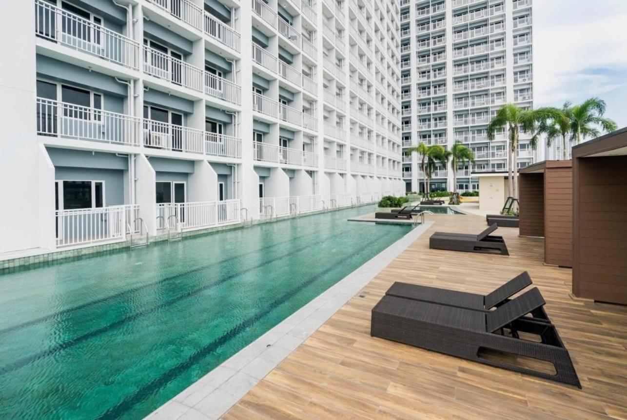 De Luxe, Standard And Studio Suites -The Breeze Residences-Close To Airport,Mall Of Asia, Us Embassy Manila Zewnętrze zdjęcie