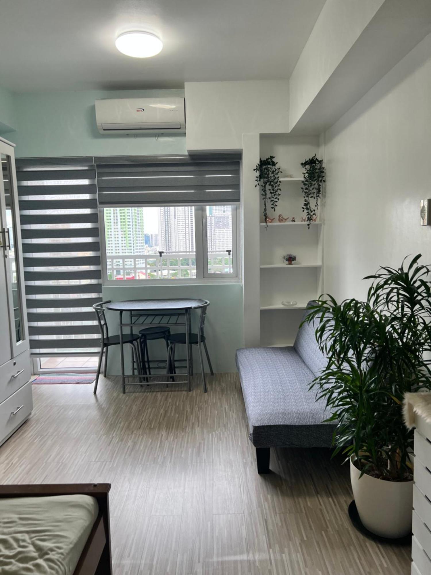 De Luxe, Standard And Studio Suites -The Breeze Residences-Close To Airport,Mall Of Asia, Us Embassy Manila Zewnętrze zdjęcie